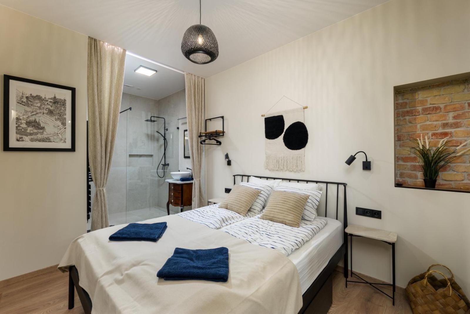 Secret Cave Premium Central Apartment Budapest Exterior photo